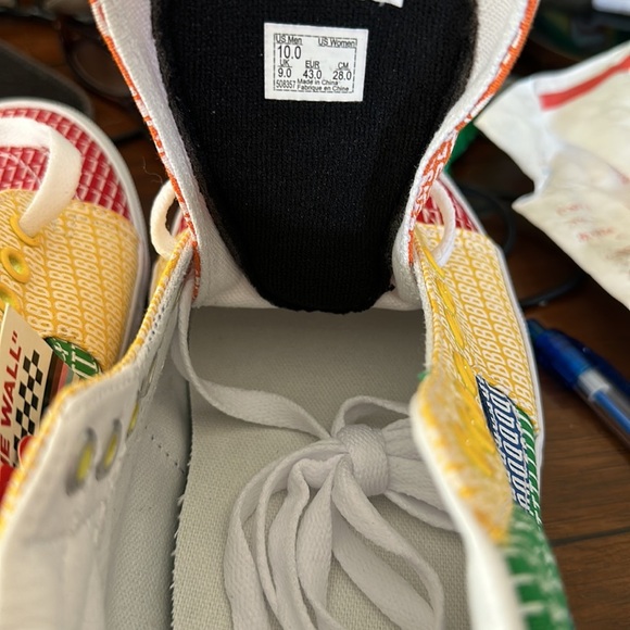 #65/53S/34S Brand new with tags VANS PRIDE SK8 Mid - Picture 9 of 11